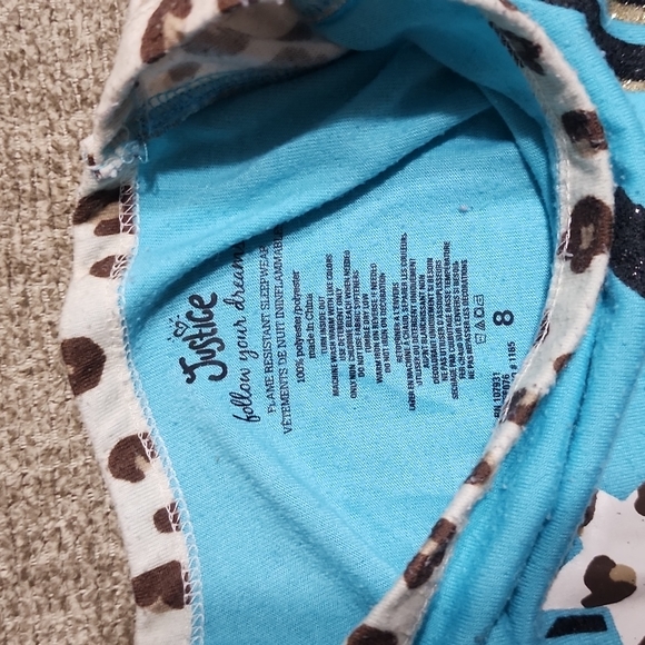 2 Cute Pajama Sets - Picture 6 of 6